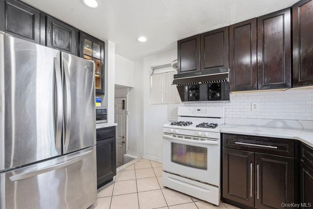 89-67 218th Place, Queens Village, NY 11427