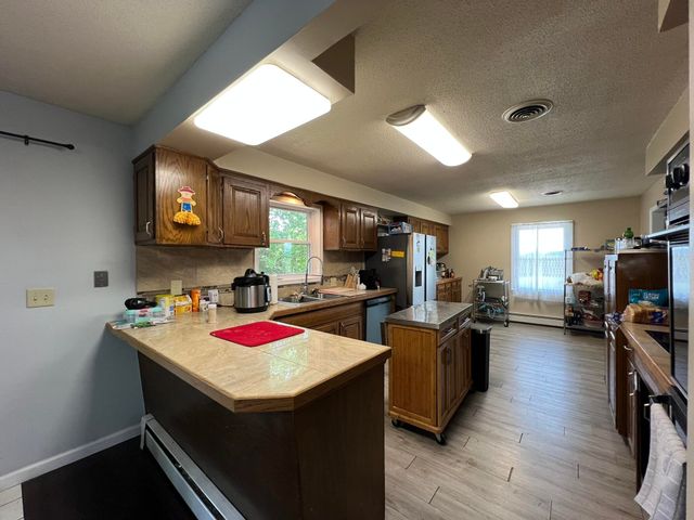 4117 County Road 2600, Willow Springs, MO 65793