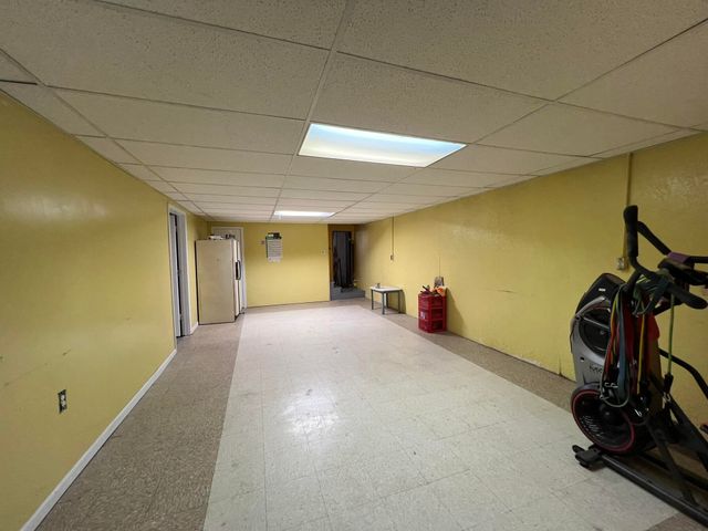 4117 County Road 2600, Willow Springs, MO 65793