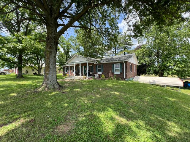4117 County Road 2600, Willow Springs, MO 65793