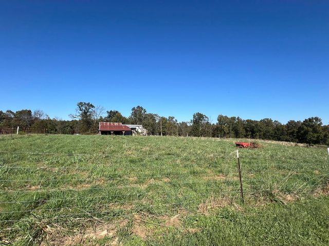 4117 County Road 2600, Willow Springs, MO 65793