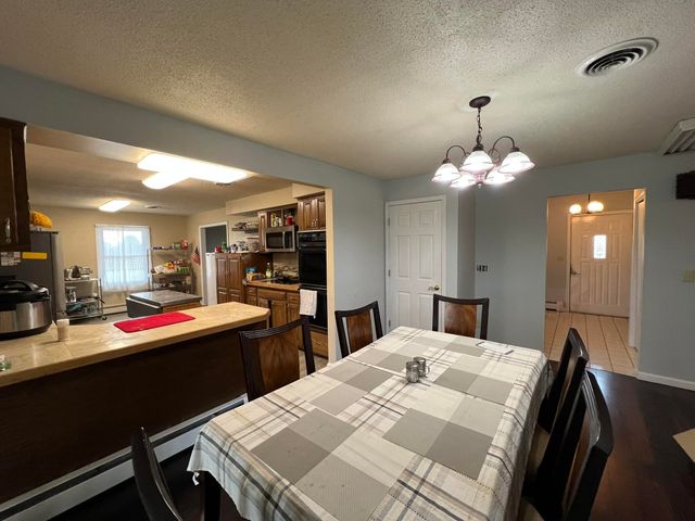 4117 County Road 2600, Willow Springs, MO 65793