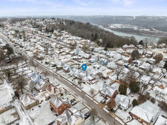 3521 Lindberg Way, Weirton, WV 26062