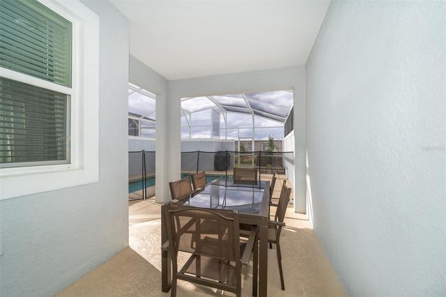 212 OCEAN COURSE AVENUE, Davenport, FL 33896