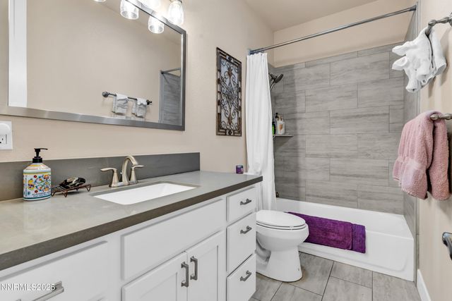 2584 Last Chance Court, Minden, NV 89423