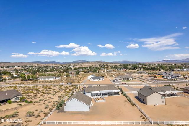 2584 Last Chance Court, Minden, NV 89423