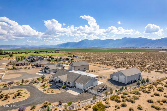 2584 Last Chance Court, Minden, NV 89423