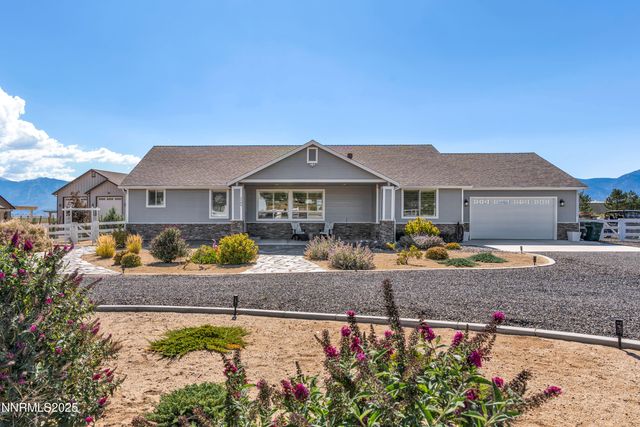2584 Last Chance Court, Minden, NV 89423