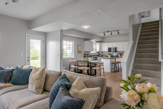 109 Sunny Circle, Georgetown, KY 40324