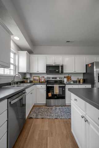 109 Sunny Circle, Georgetown, KY 40324