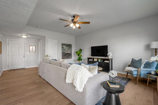 109 Sunny Circle, Georgetown, KY 40324