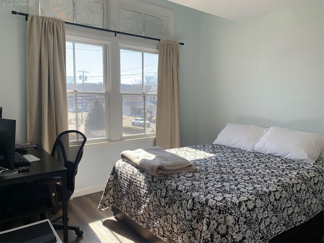 269-271 Bayville Avenue 2, Bayville, NY 11709