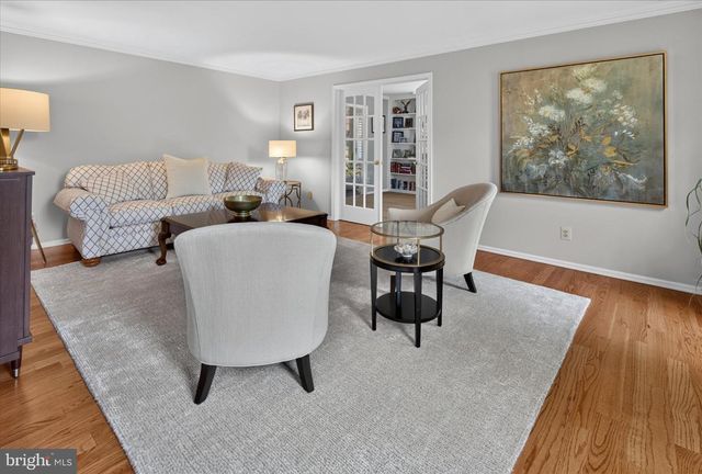 5 IRONGATE LN, Medford, NJ 08055