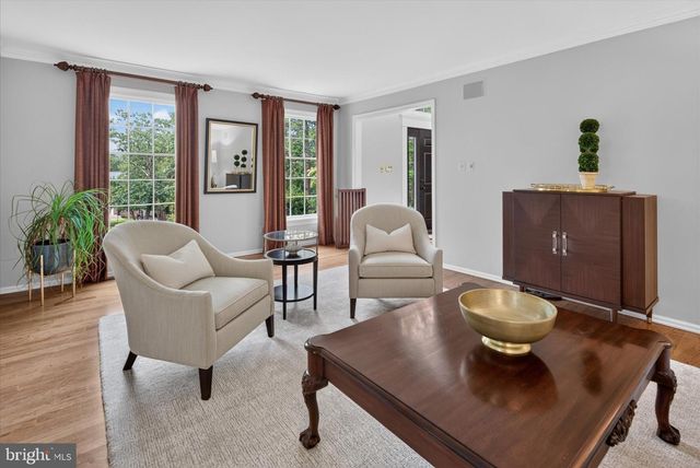 5 IRONGATE LN, Medford, NJ 08055