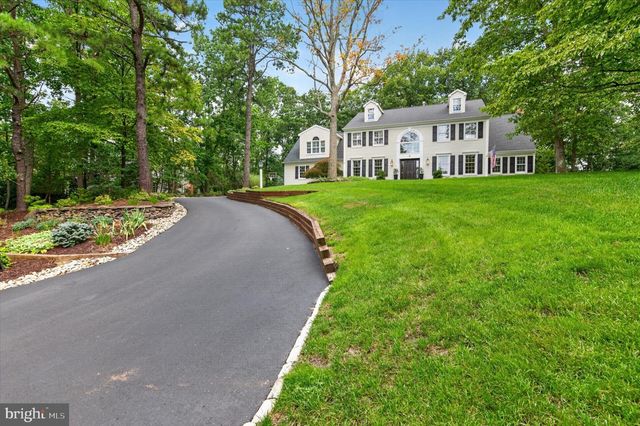 5 IRONGATE LN, Medford, NJ 08055