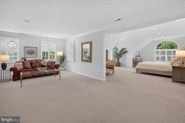 5 IRONGATE LN, Medford, NJ 08055