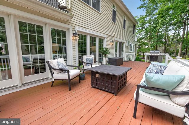 5 IRONGATE LN, Medford, NJ 08055