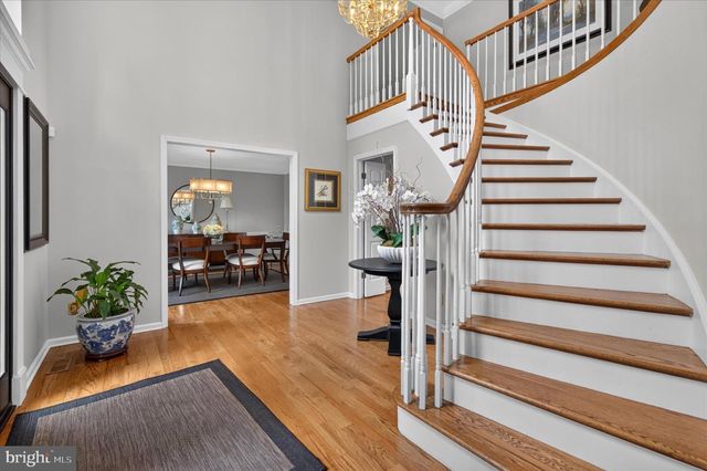 5 IRONGATE LN, Medford, NJ 08055