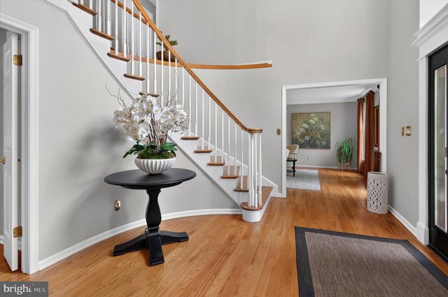 5 IRONGATE LN, Medford, NJ 08055