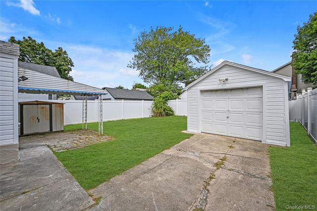 179 Hoffman Avenue, Elmont, NY 11003