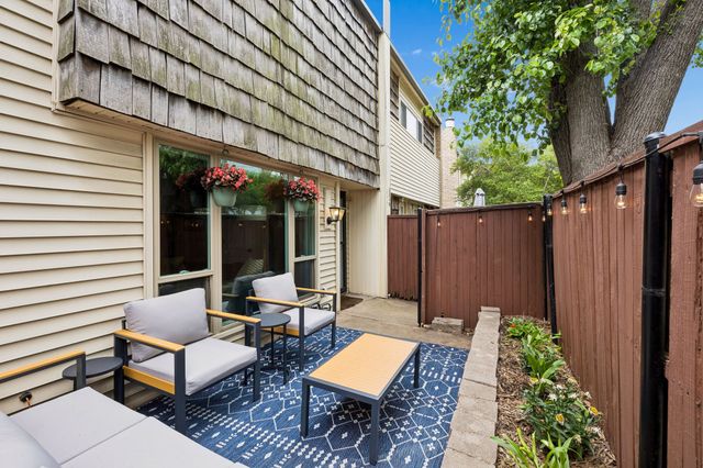 2702 Douglas Avenue 127, Dallas, TX 75219