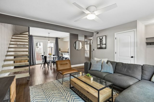 2702 Douglas Avenue 127, Dallas, TX 75219