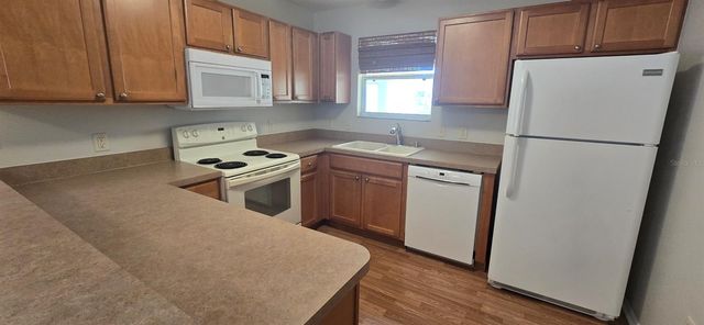 2419 SOUTHERN OAK STREET, The Villages, FL 32162