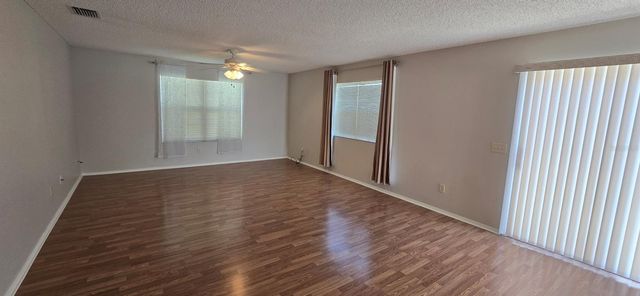 2419 SOUTHERN OAK STREET, The Villages, FL 32162