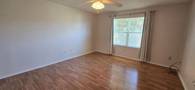 2419 SOUTHERN OAK STREET, The Villages, FL 32162