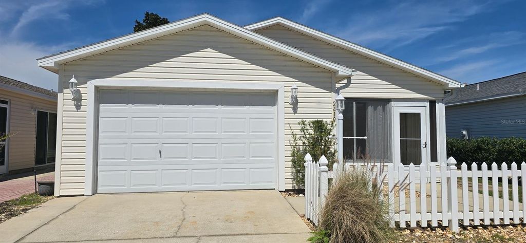 2419 SOUTHERN OAK STREET, The Villages, FL 32162