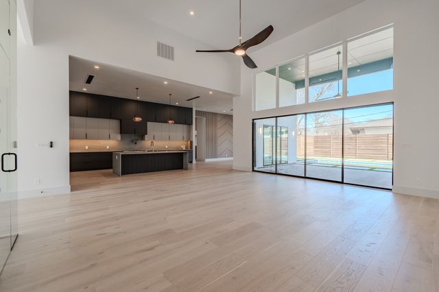 11232 Hillcrest Road, Dallas, TX 75230