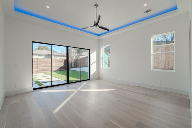 11232 Hillcrest Road, Dallas, TX 75230