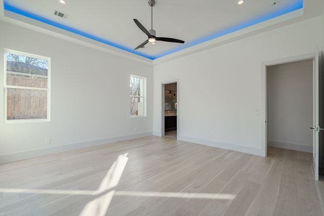 11232 Hillcrest Road, Dallas, TX 75230