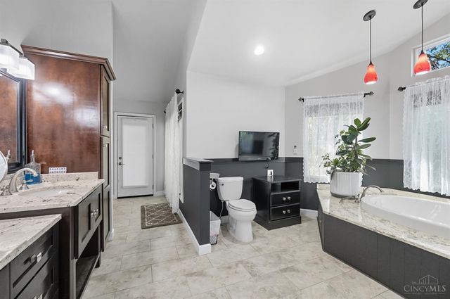 4521 Springhouse Court, Mason, OH 45040