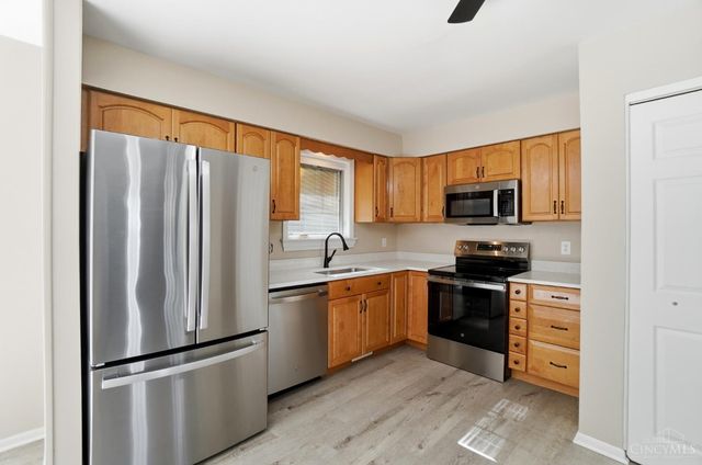 2927 Windon Drive, Colerain Twp, OH 45251