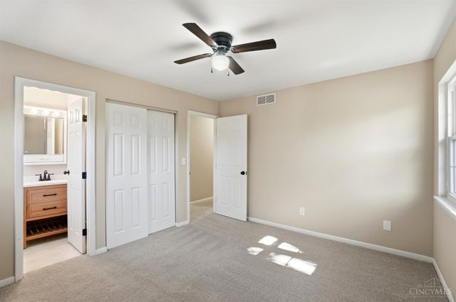 2927 Windon Drive, Colerain Twp, OH 45251