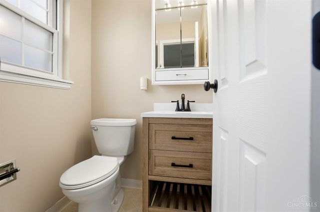 2927 Windon Drive, Colerain Twp, OH 45251