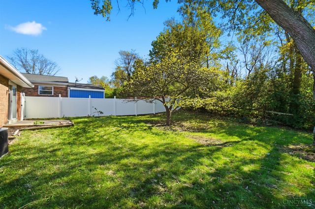 2927 Windon Drive, Colerain Twp, OH 45251