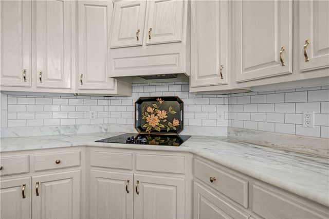 1071 Lynn Drive, Waycross, GA 31503