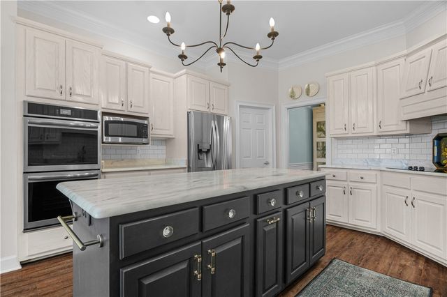 1071 Lynn Drive, Waycross, GA 31503