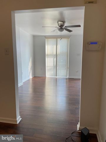 329 E 13TH, Wilmington, DE 19801