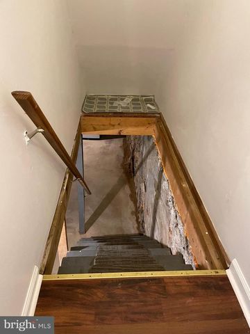 329 E 13TH, Wilmington, DE 19801