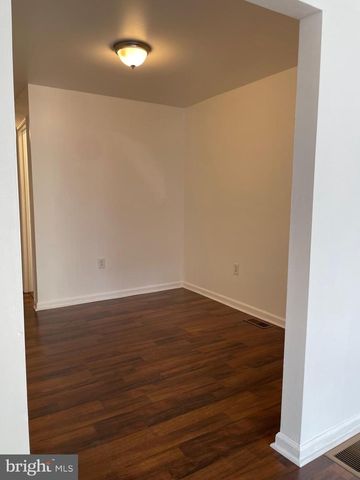 329 E 13TH, Wilmington, DE 19801