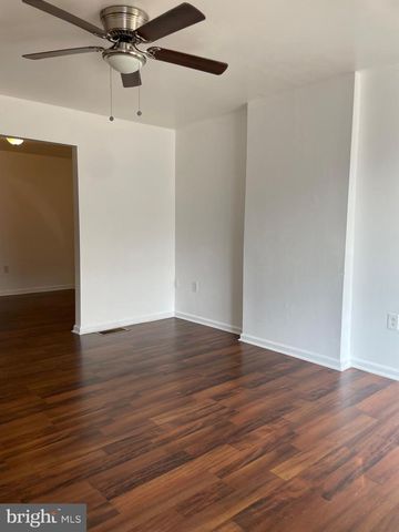 329 E 13TH, Wilmington, DE 19801
