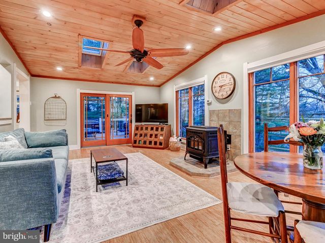 1134 FREELAND RD, Freeland, MD 21053