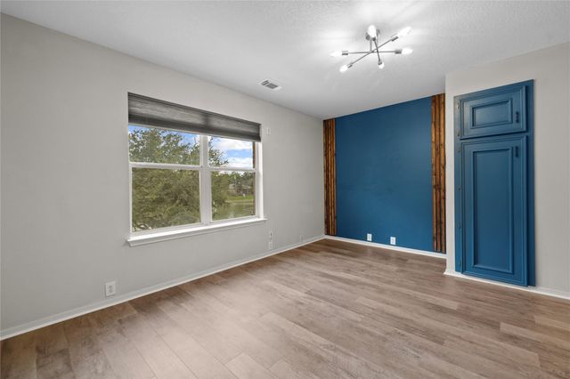 17611 S Summit Canyon Drive, Houston, TX 77095