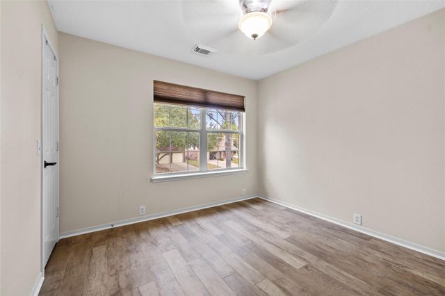 17611 S Summit Canyon Drive, Houston, TX 77095