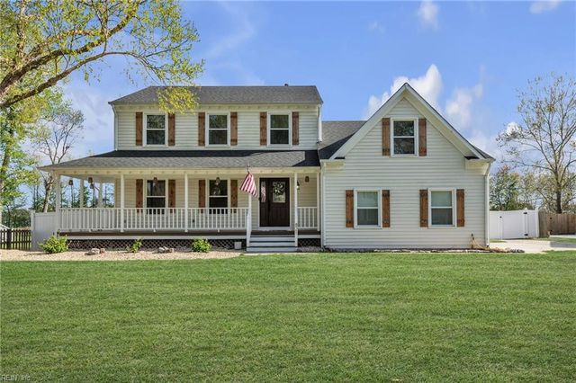 821 Saddleback Trail RD, Chesapeake, VA 23326