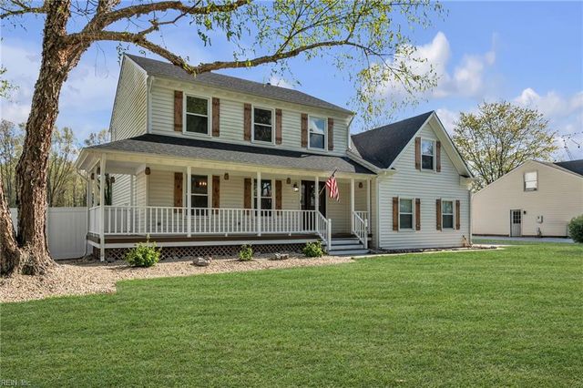 821 Saddleback Trail RD, Chesapeake, VA 23326