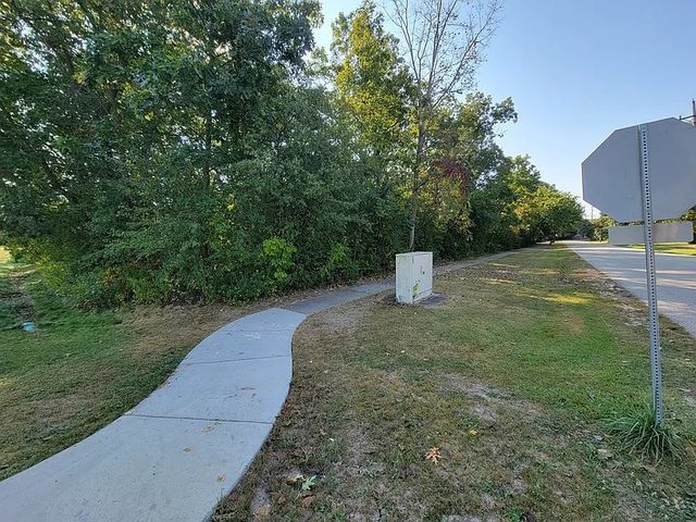 125 S Delany Road, Gurnee, IL 60031